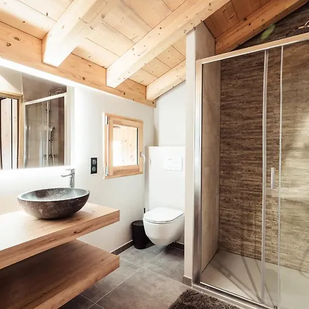 Le Des Belles - A Brand New Half-chalet Perfect For A Family Break Chalet *